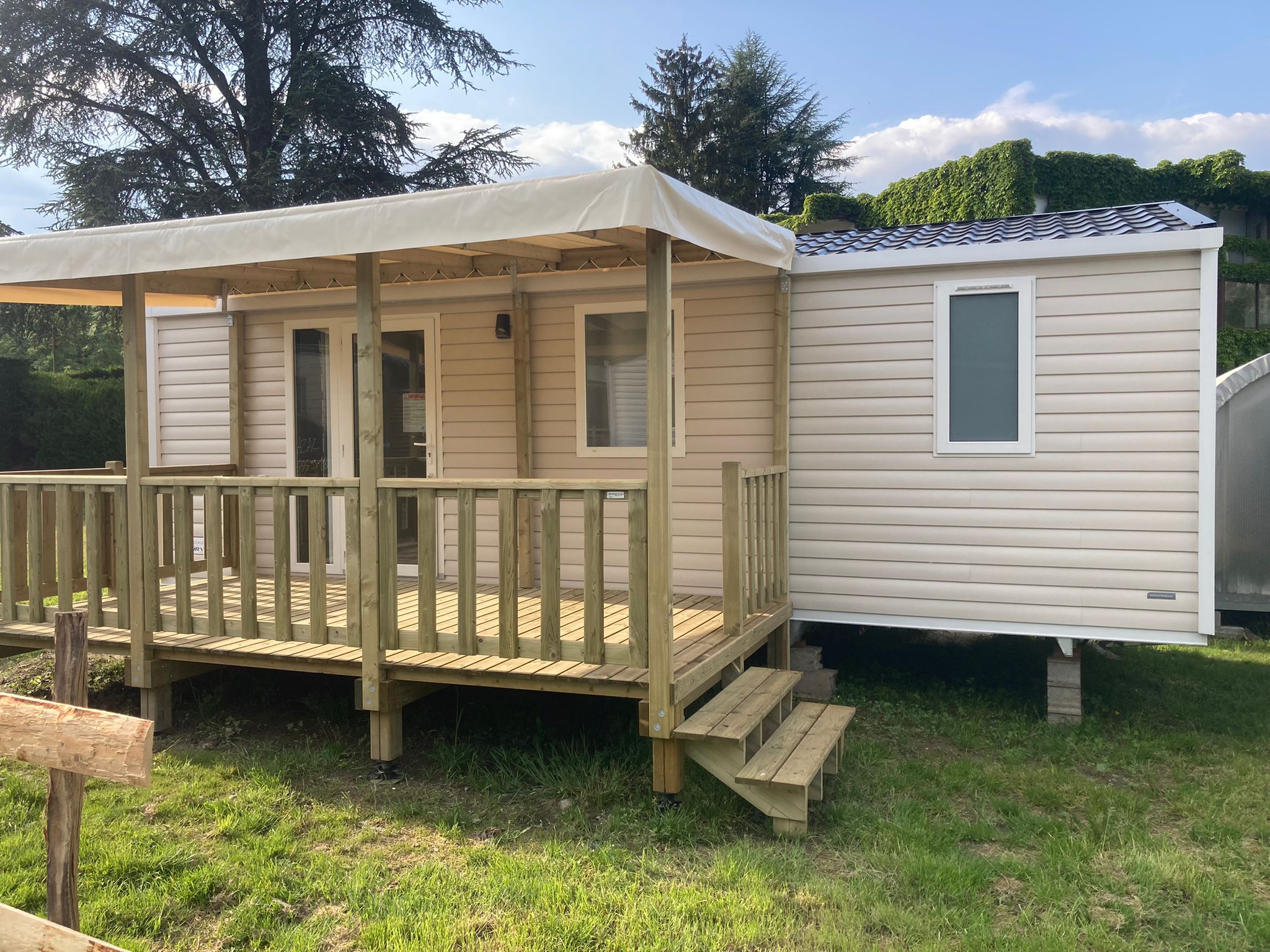 Savoie – Parcelle au Bord du Lac - 7130