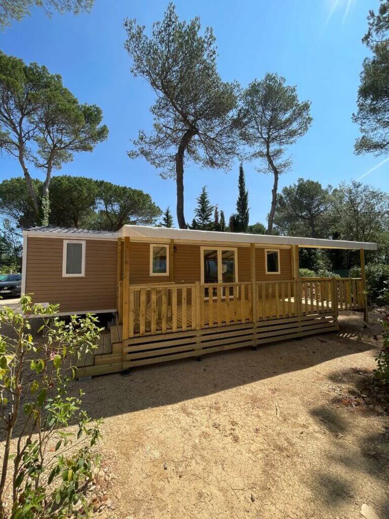 Mobil-home IRM CAPUCINE AU PIED DE LA COLLINE - 