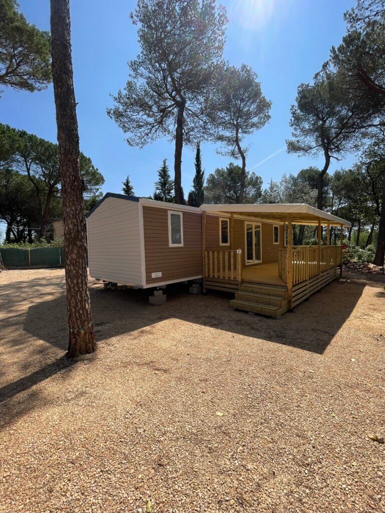 Mobil-home IRM CAPUCINE AU PIED DE LA COLLINE - 2