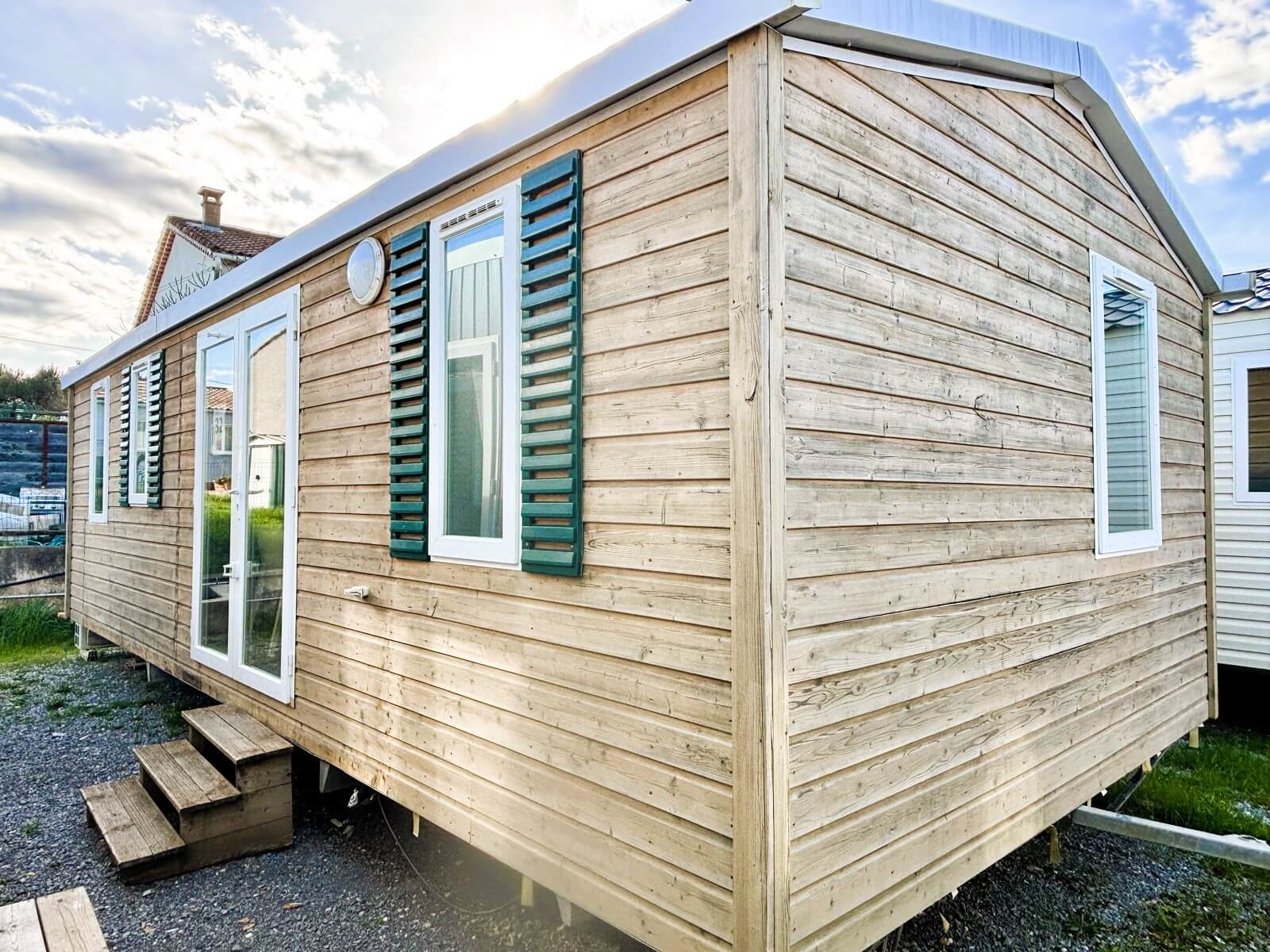 Mobil-Home Occasion IRM SUPER CORDELIA – BARDAGE BOIS