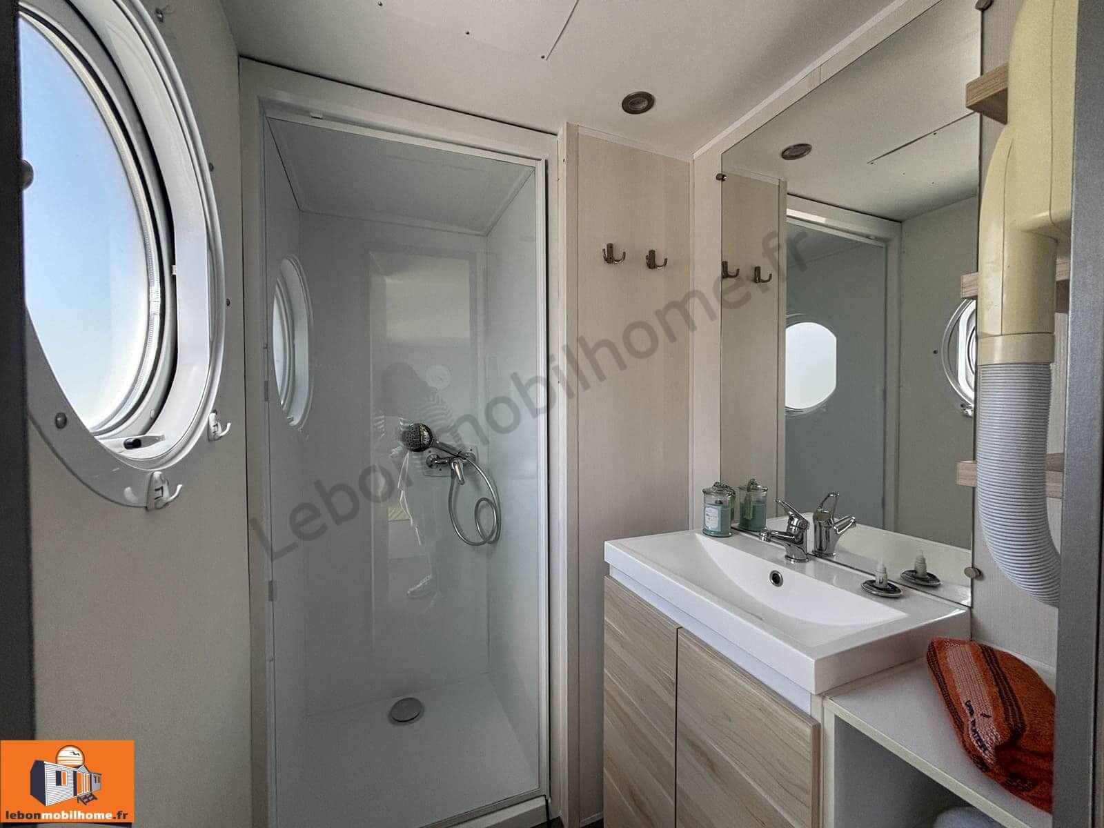 Mobil-home O’HARA 834.3 Bardage PVC -